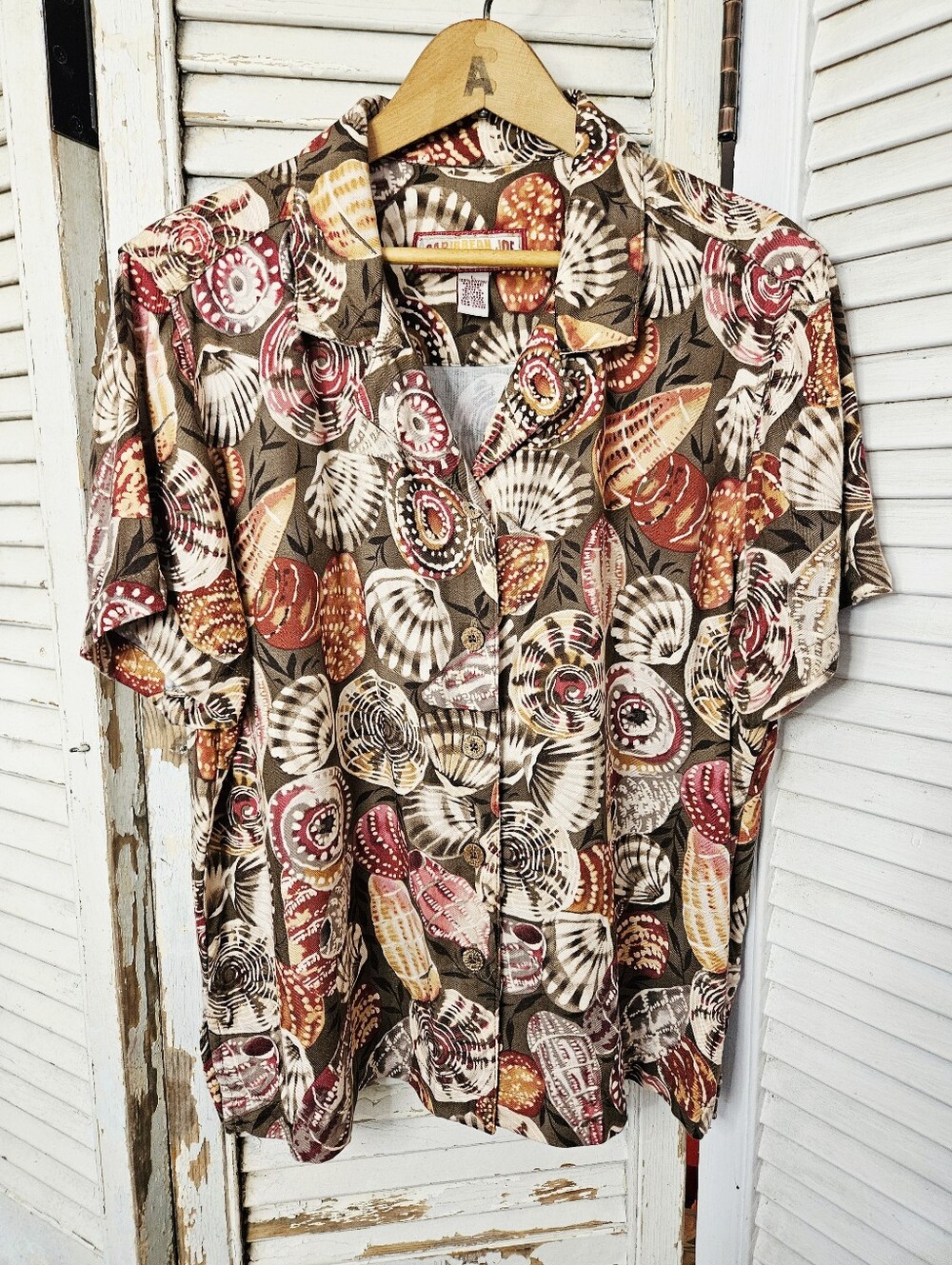 Vintage 90s Caribbean Joe Rayon Short Sleeve She Sells Sea Shells Blouse Large